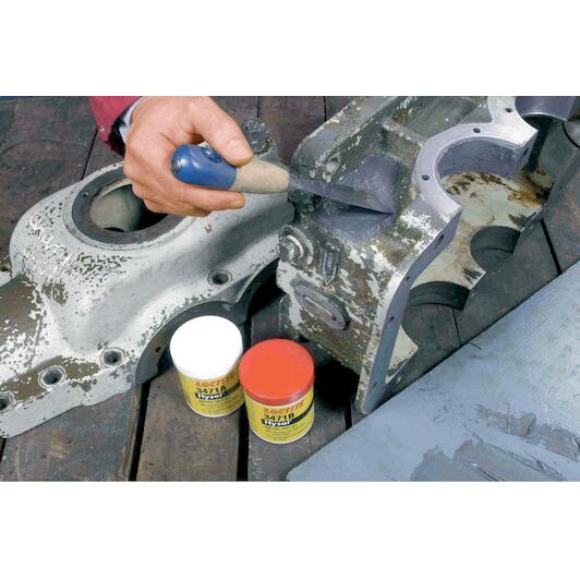 LOCTITE EA 3471 mastic de réparation chargé en acier - Kit de 500 g